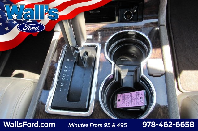 2017 Lincoln Navigator Select Image 30 of 33