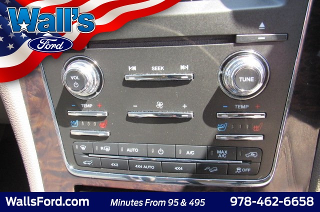 2017 Lincoln Navigator Select Image 31 of 33