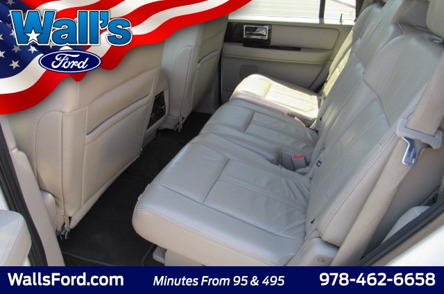 2017 Lincoln Navigator Select Image 21 of 33