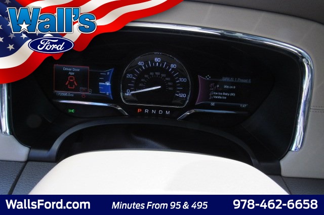 2017 Lincoln Navigator Select Image 18 of 33