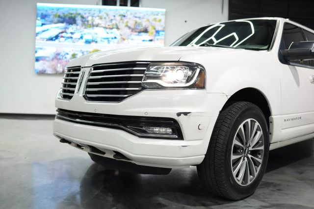 2017 Lincoln Navigator Select Image 20 of 66