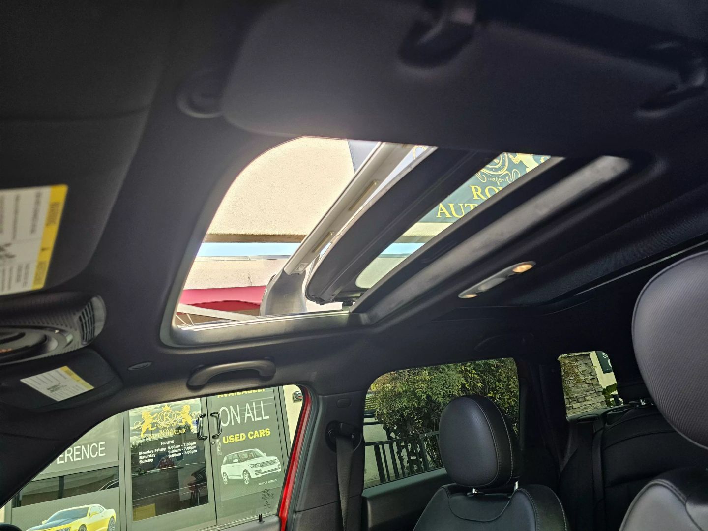 Vehicle image 15 of 27