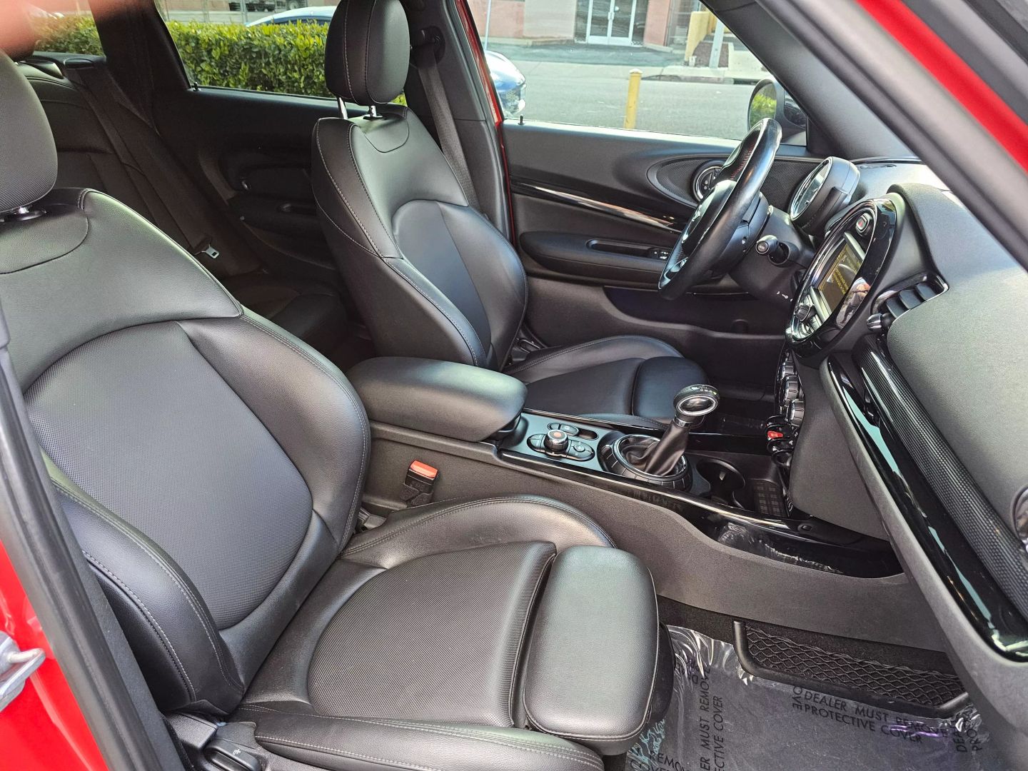 Vehicle image 20 of 27