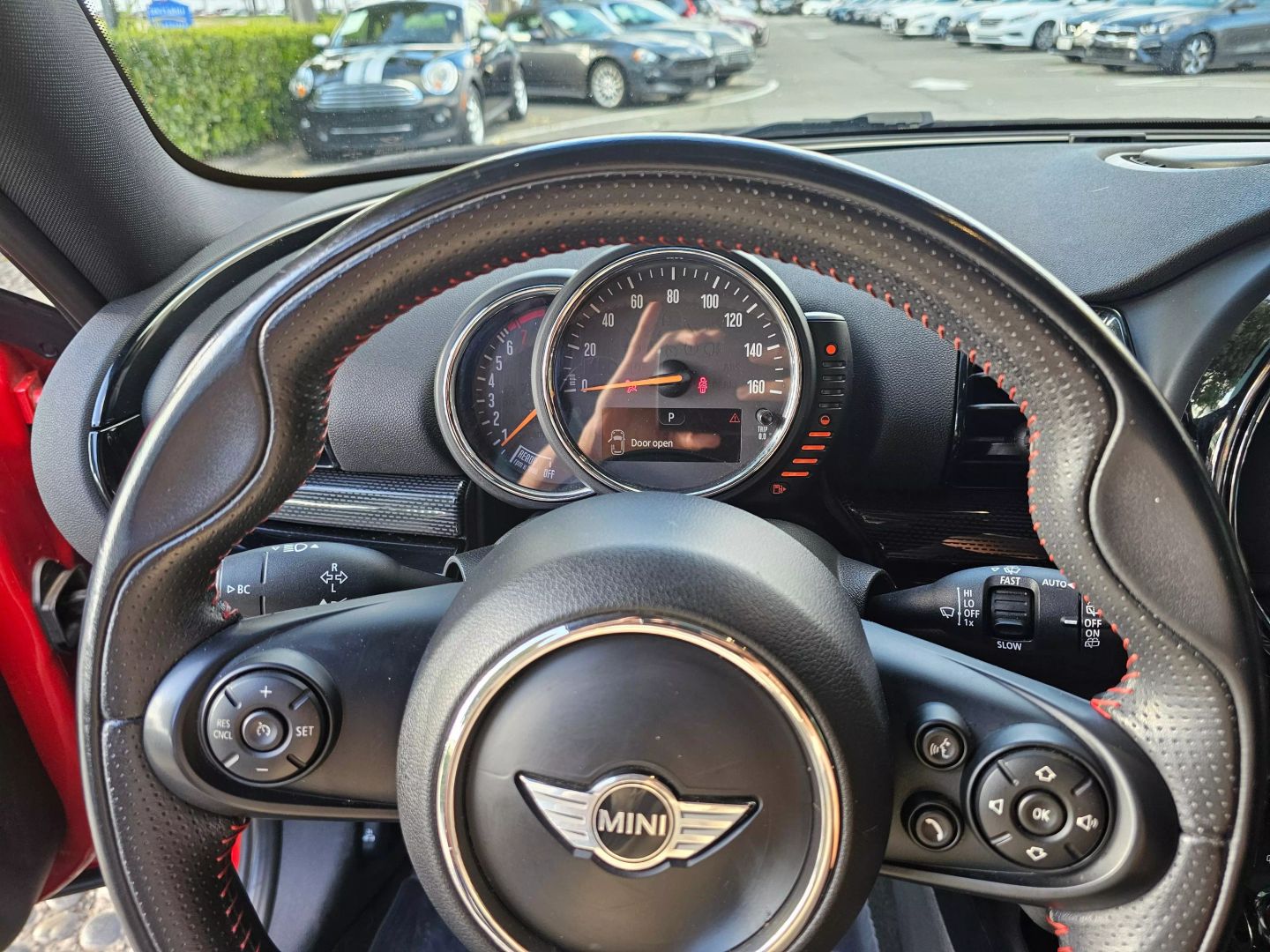 Vehicle image 10 of 27