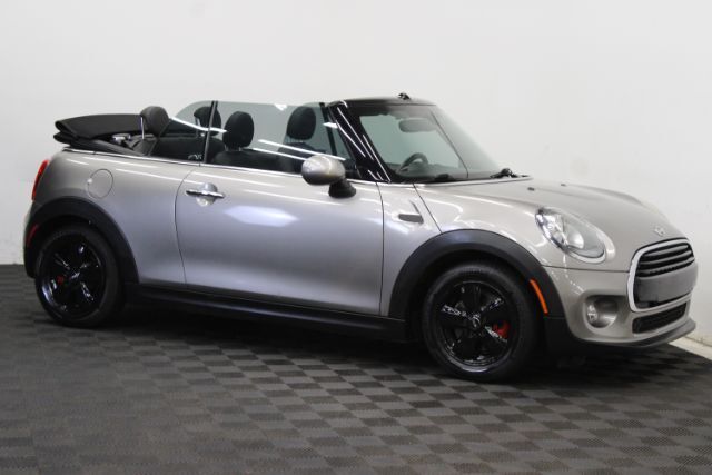 2017 MINI Cooper Convertible Base Image 3 of 28