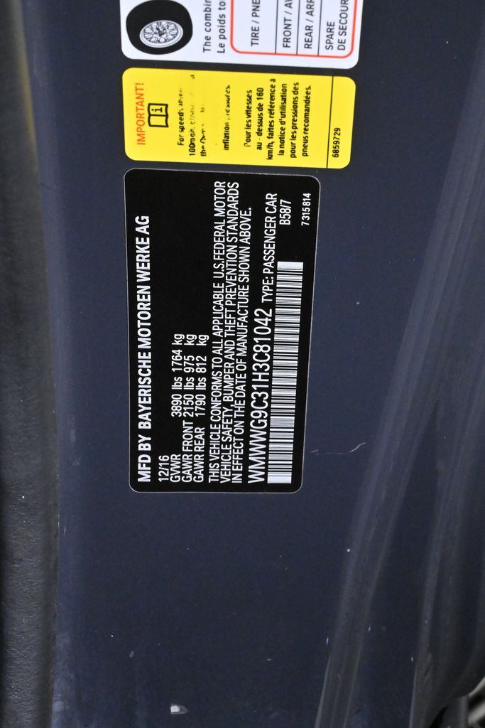 Vehicle image 26 of 33