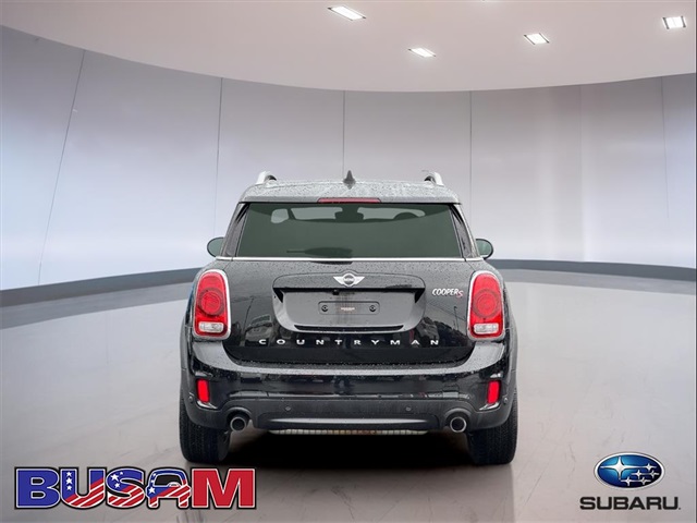 Vehicle image 4 of 20