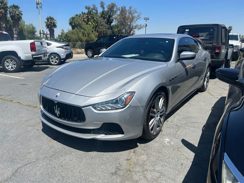 2017 Maserati Ghibli Base Image 3 of 100