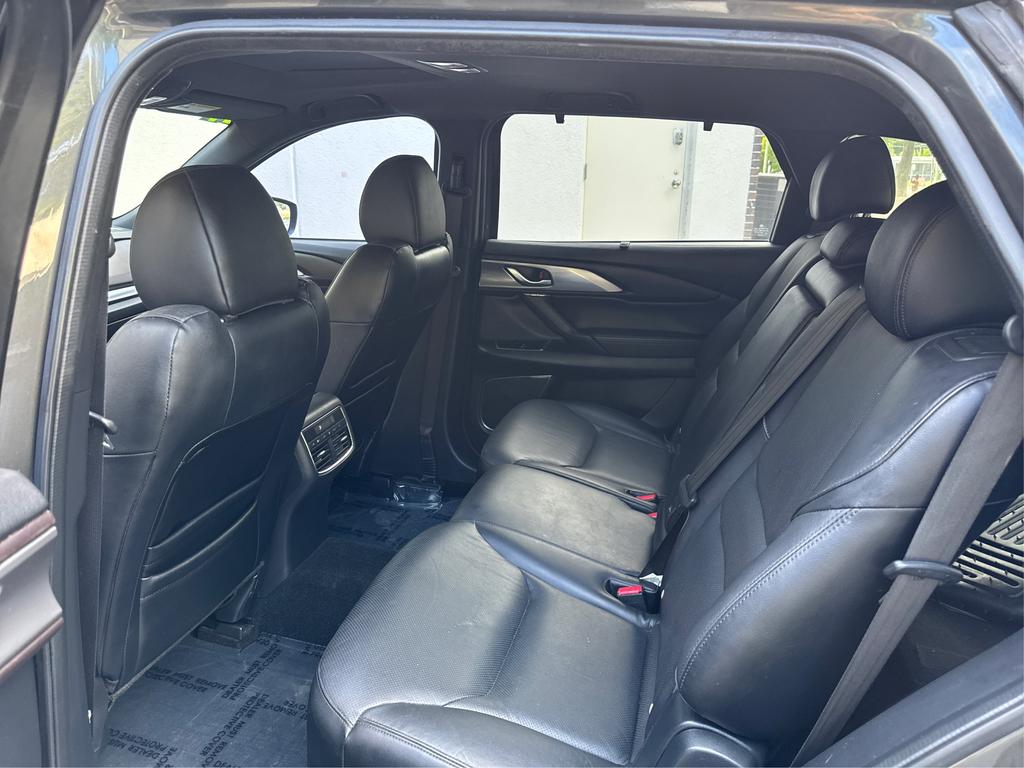 2017 Mazda CX-9 Grand Touring Image 11 of 44