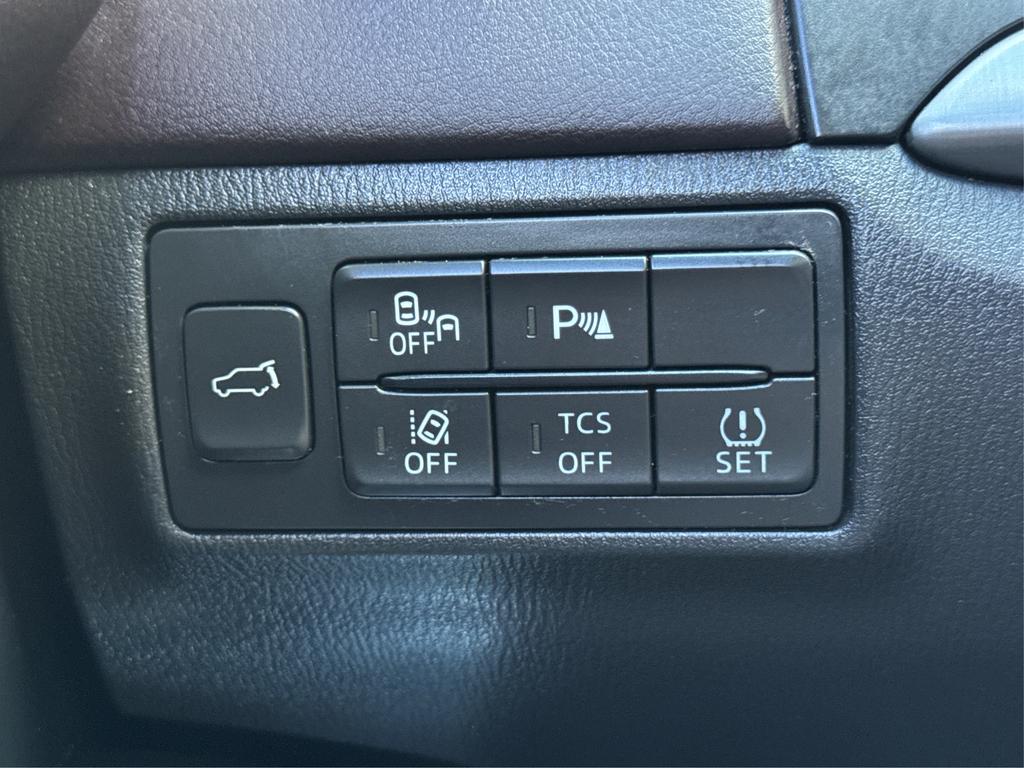 2017 Mazda CX-9 Grand Touring Image 29 of 44