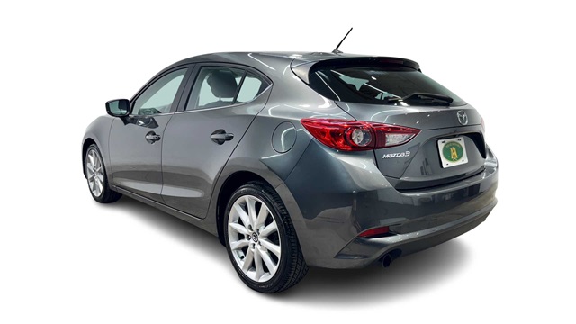 Vehicle image 6 of 30