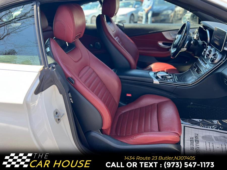 Vehicle image 18 of 19