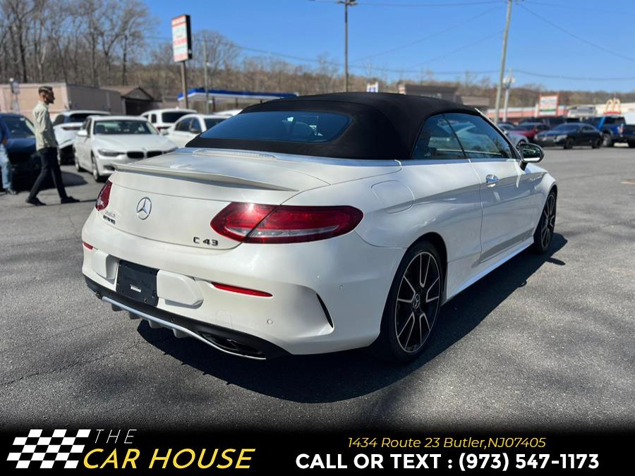 Vehicle image 8 of 19