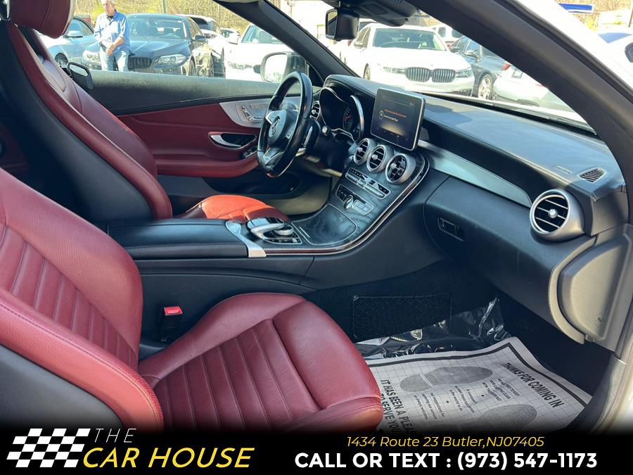 Vehicle image 19 of 19