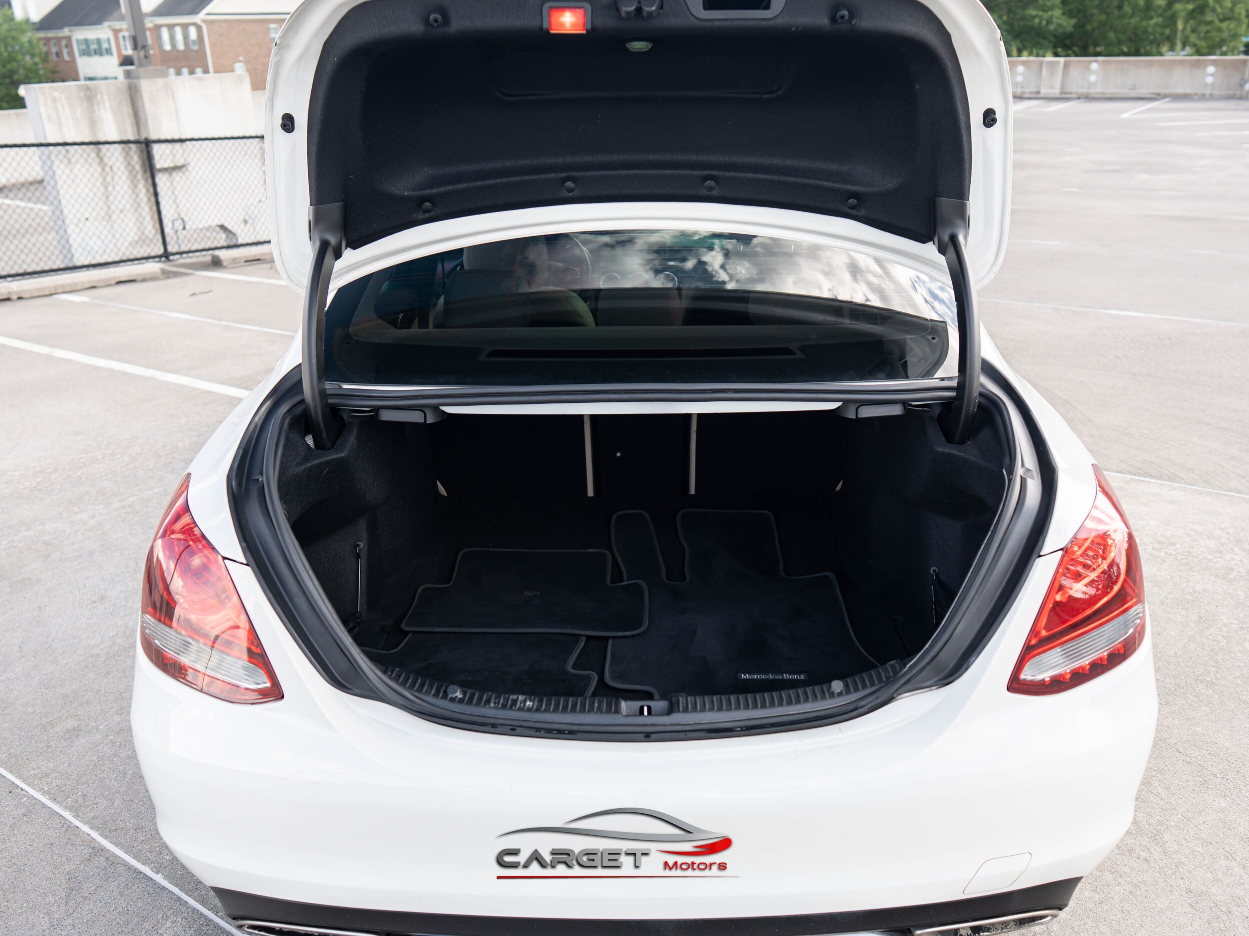 Vehicle image 44 of 49