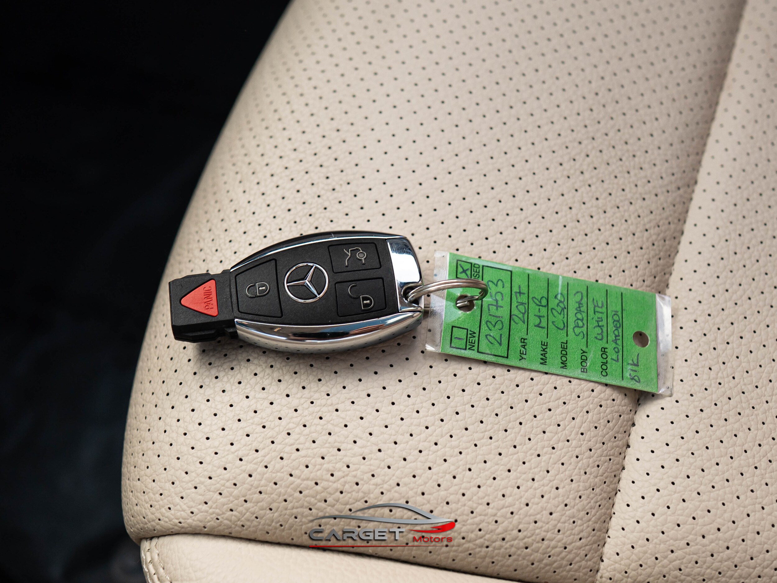 Vehicle image 46 of 49