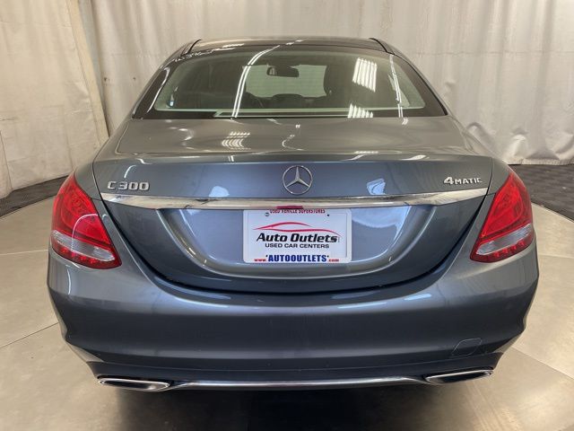 Vehicle image 5 of 33