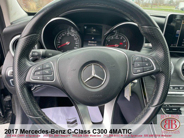 Vehicle image 13 of 15