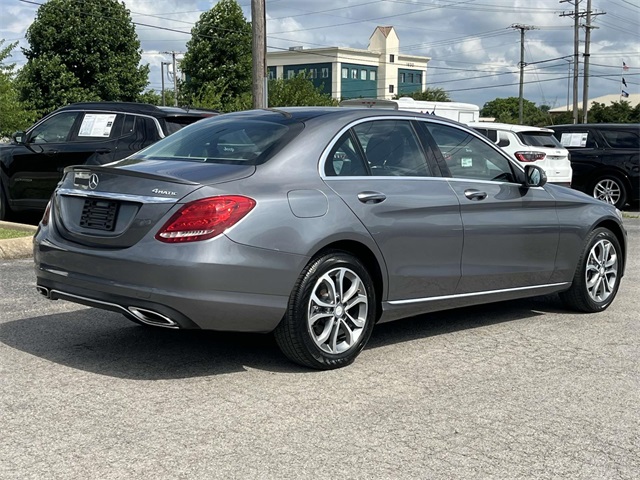 Vehicle image 5 of 34