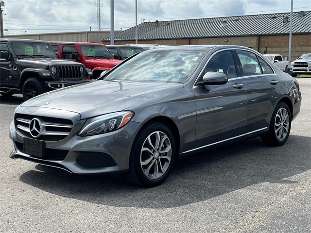 Vehicle image 1 of 34