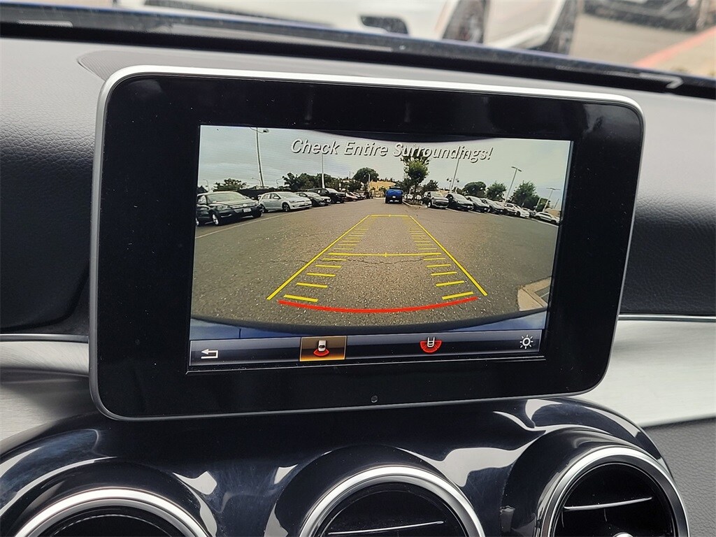 Vehicle image 20 of 33