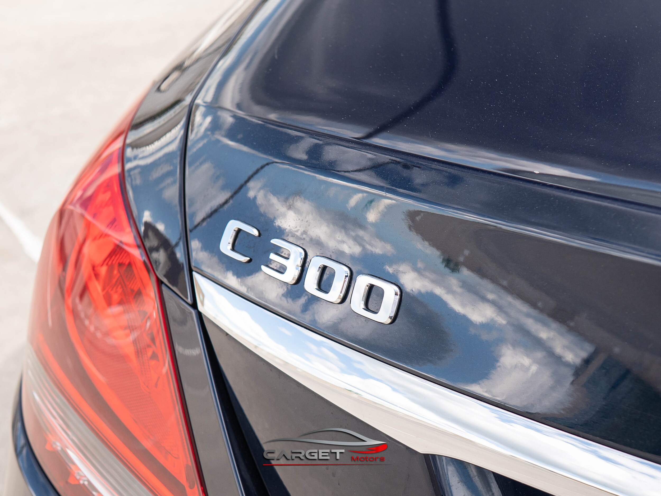 Vehicle image 44 of 51