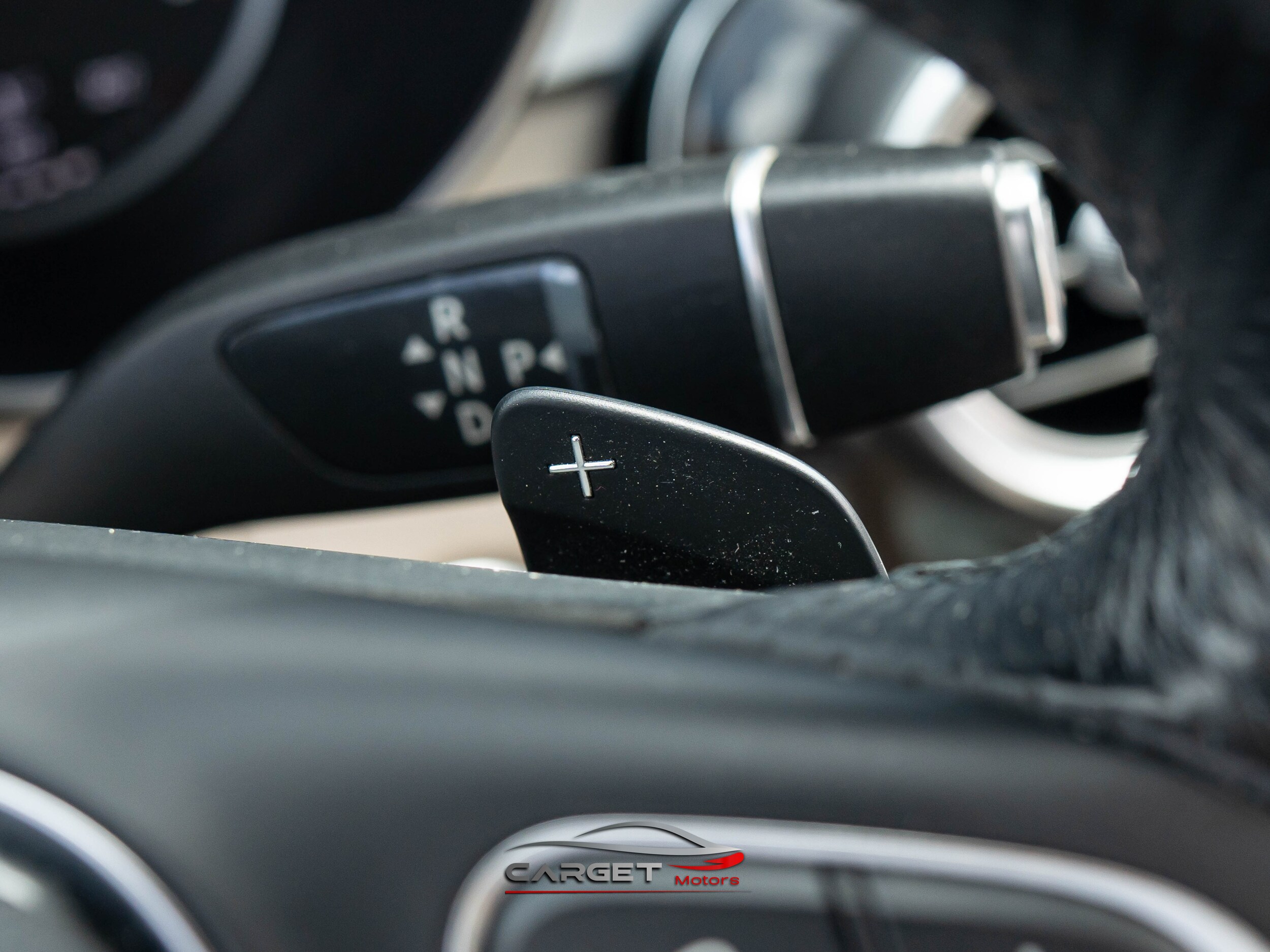 Vehicle image 25 of 51