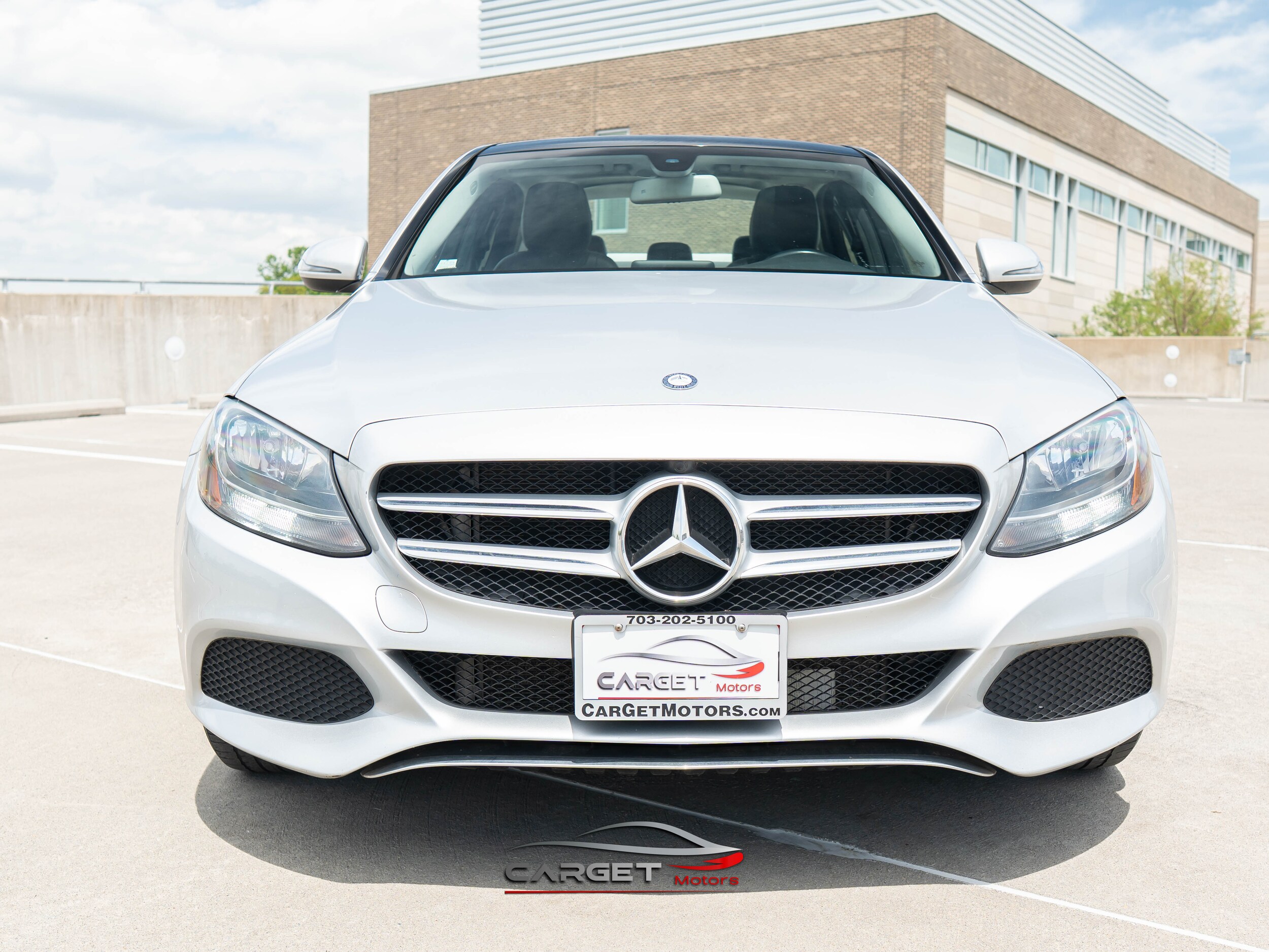 Vehicle image 2 of 48