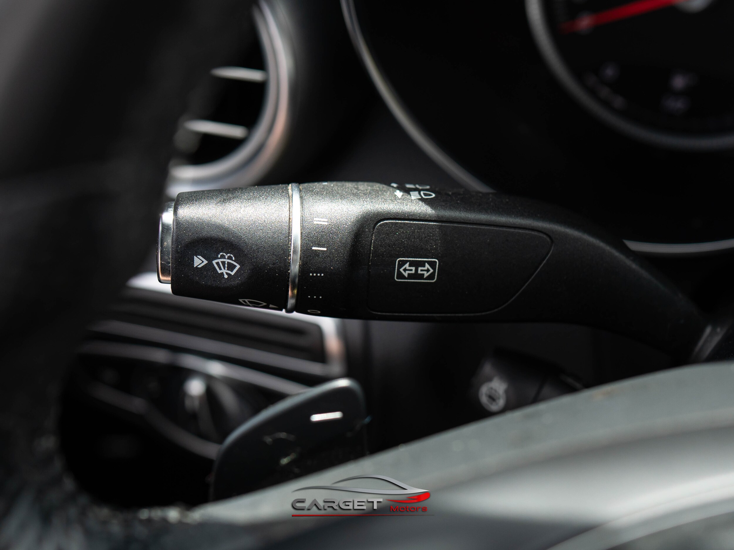 Vehicle image 26 of 48
