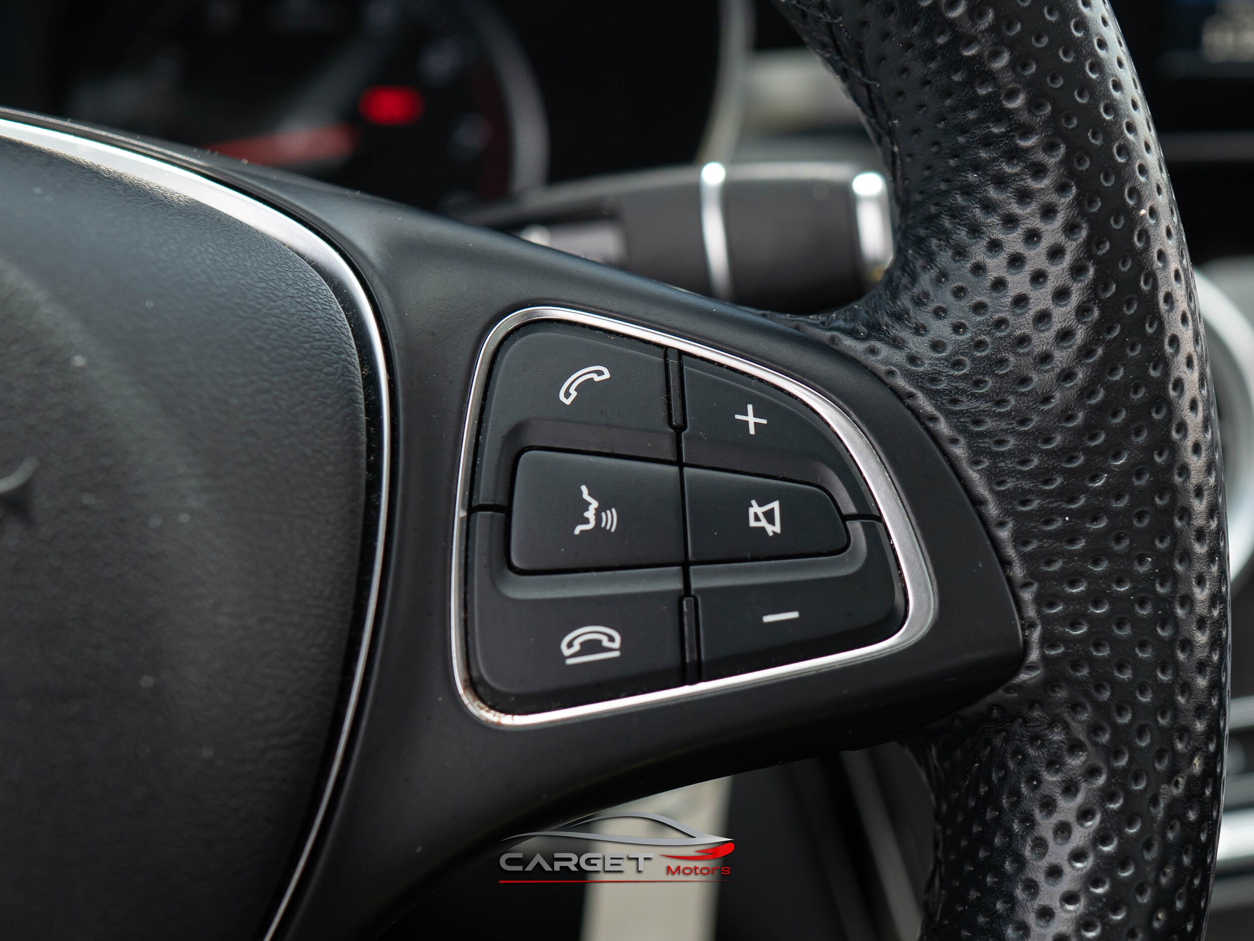 Vehicle image 24 of 48