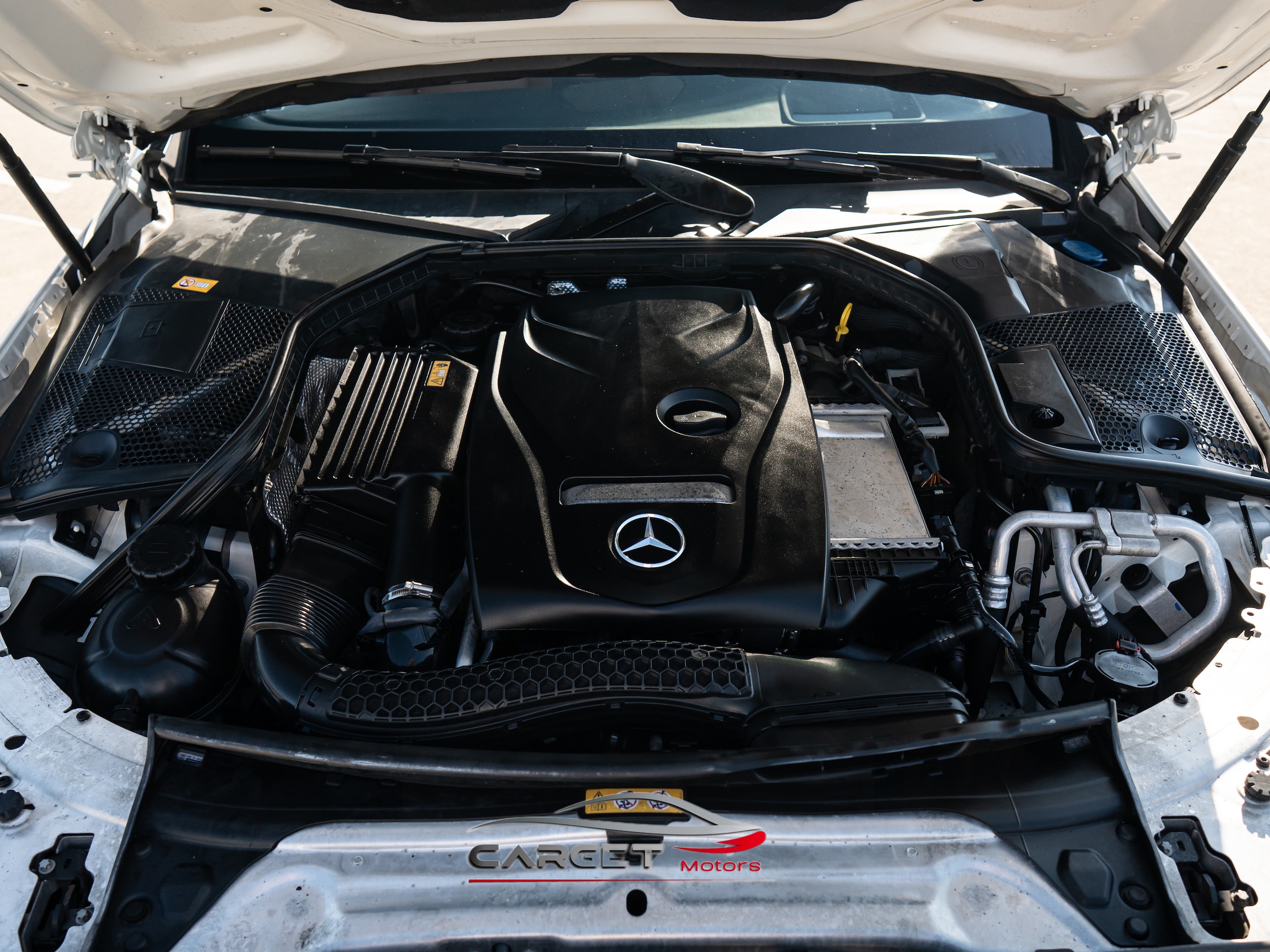Vehicle image 41 of 45