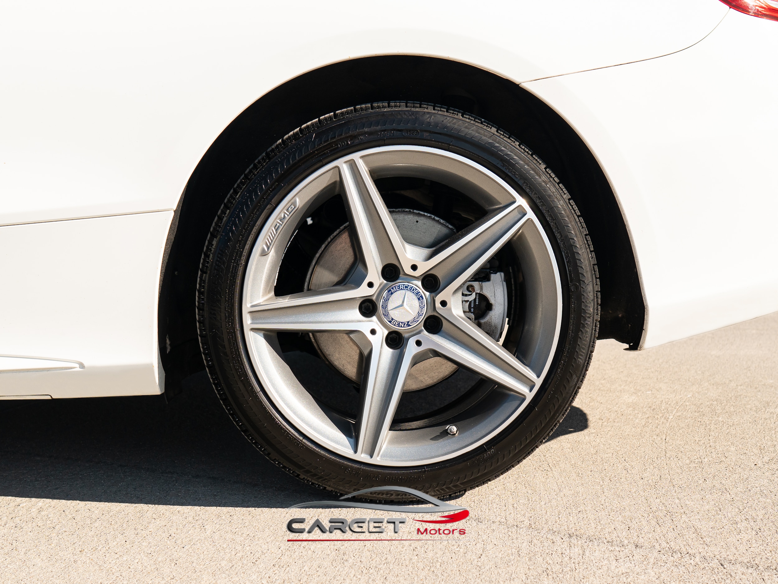 Vehicle image 9 of 45