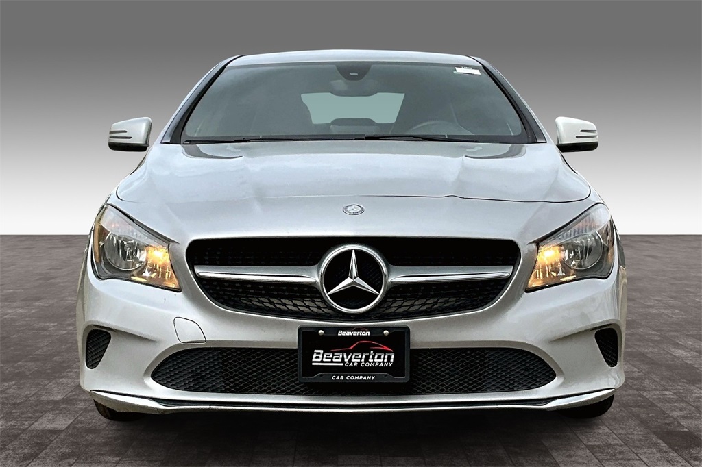 Vehicle image 2 of 32