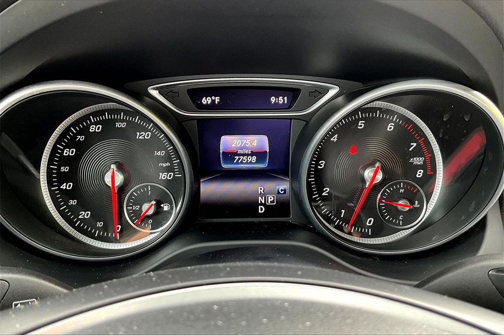 Vehicle image 19 of 32