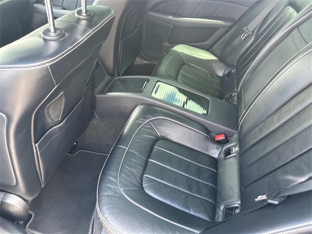 Vehicle image 14 of 26