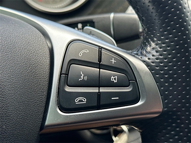 Vehicle image 20 of 26