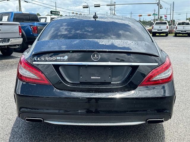 Vehicle image 6 of 26