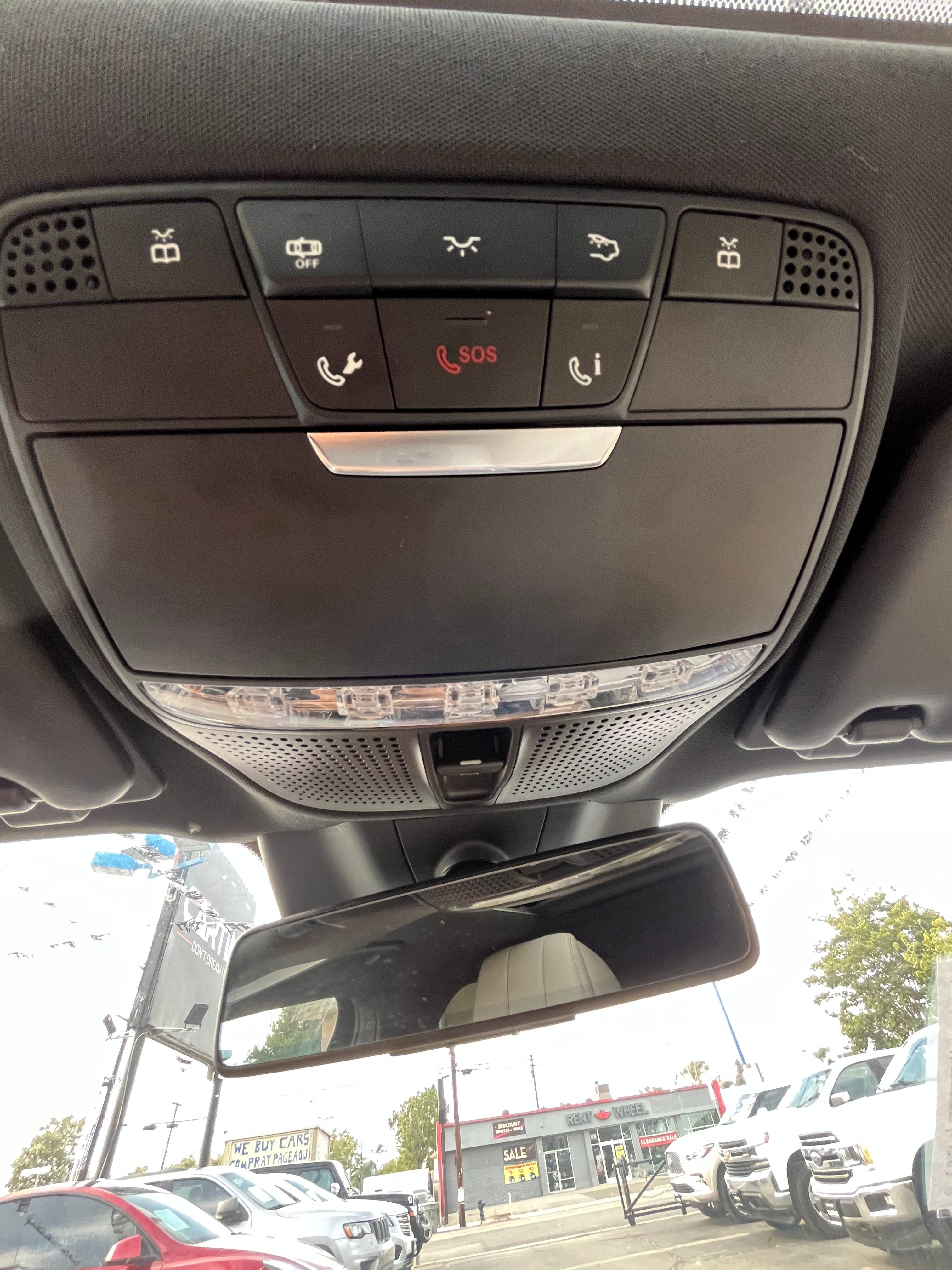 Vehicle image 63 of 71