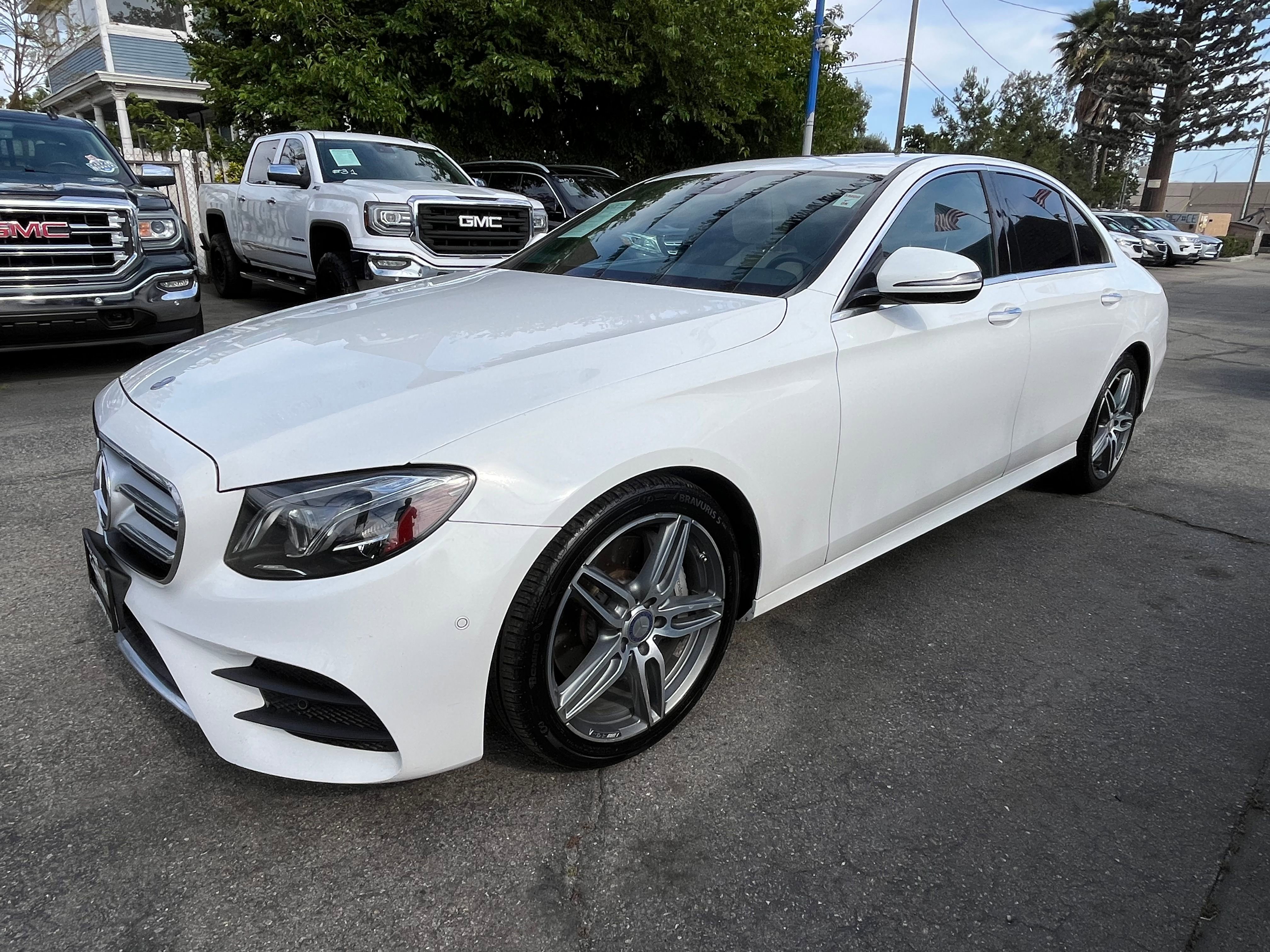 Vehicle image 1 of 71