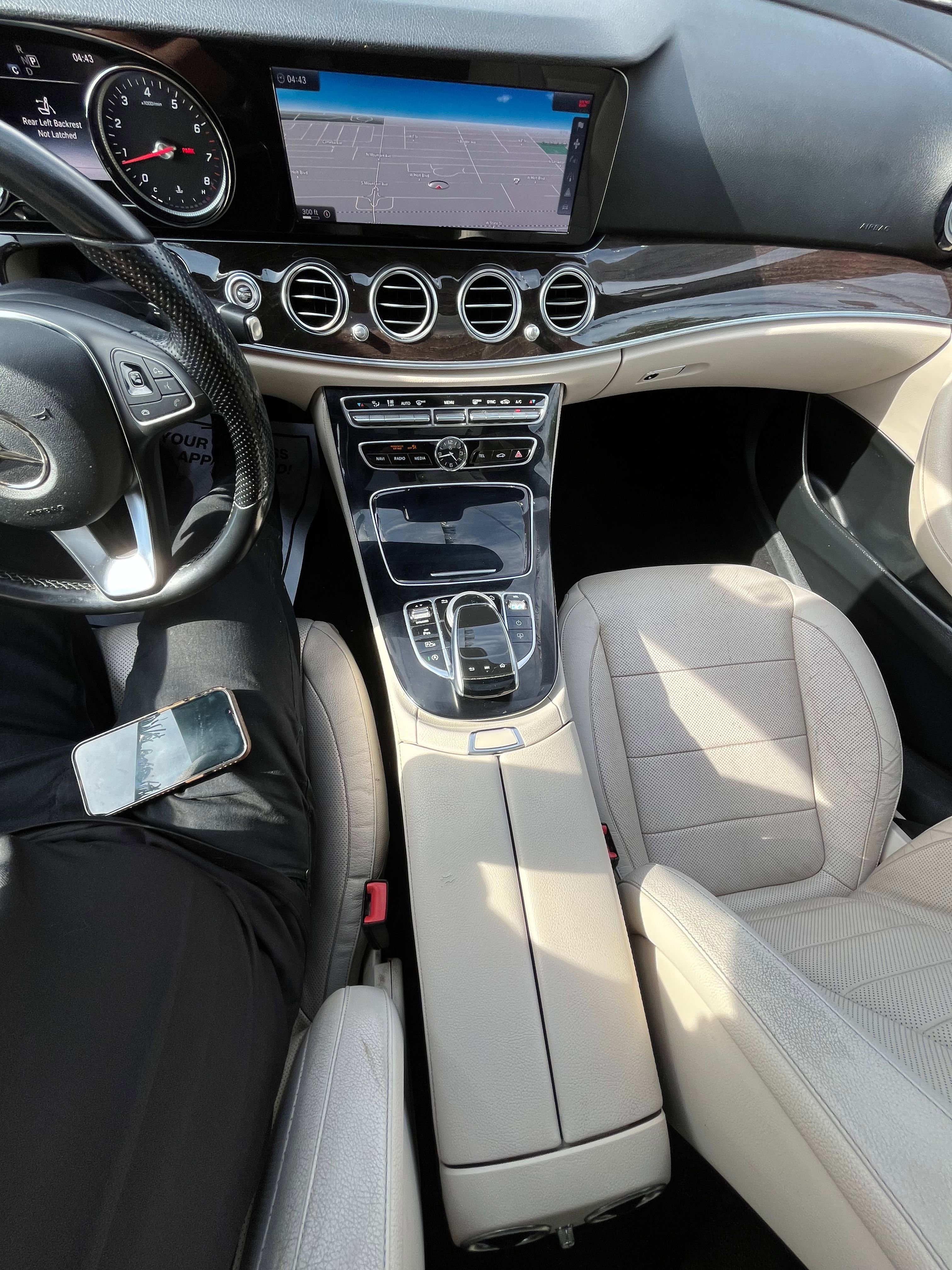 Vehicle image 49 of 71