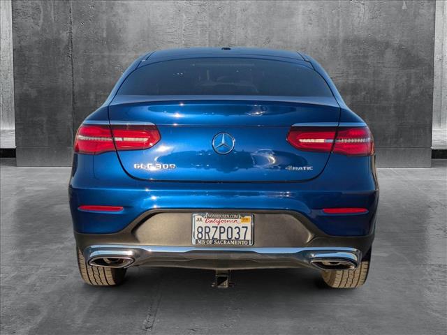 Vehicle image 4 of 15