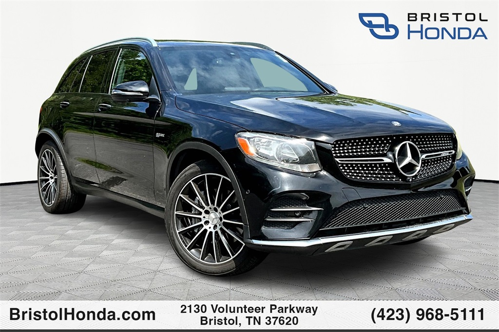 Vehicle image 3 of 36