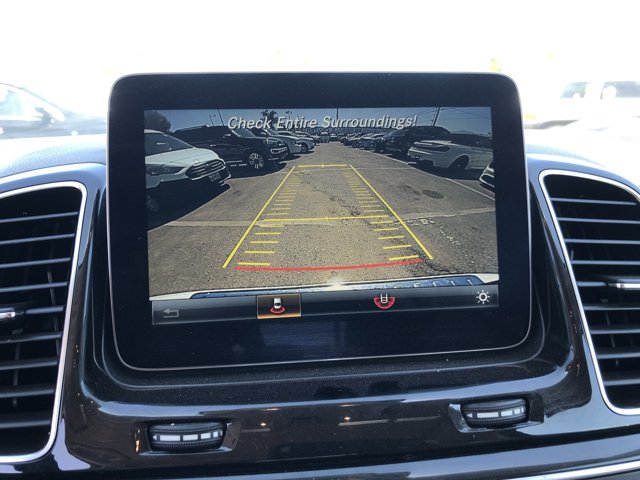 Vehicle image 19 of 22
