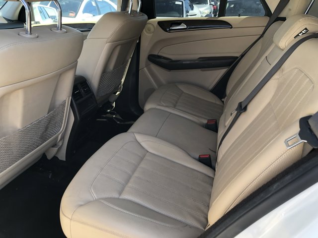 Vehicle image 12 of 22