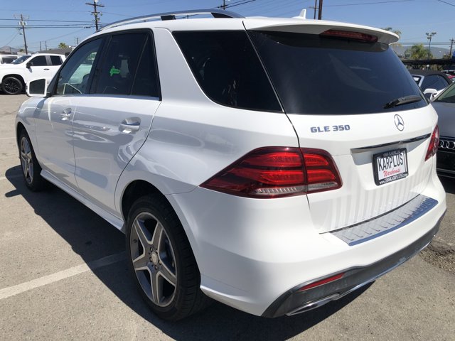 Vehicle image 7 of 22