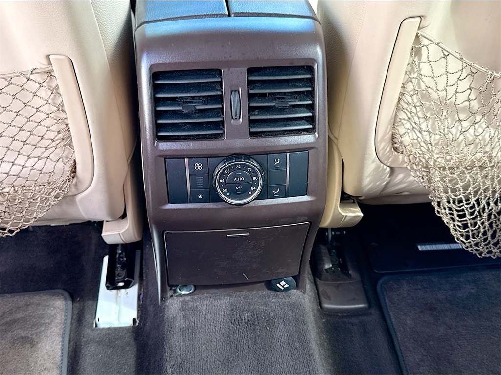 2017 Mercedes-Benz GLS 450 Image 30 of 33