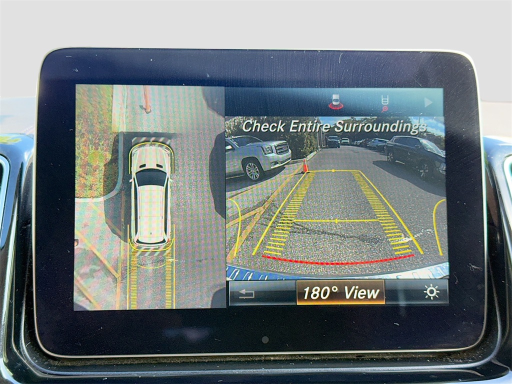 2017 Mercedes-Benz GLS 450 Image 23 of 33