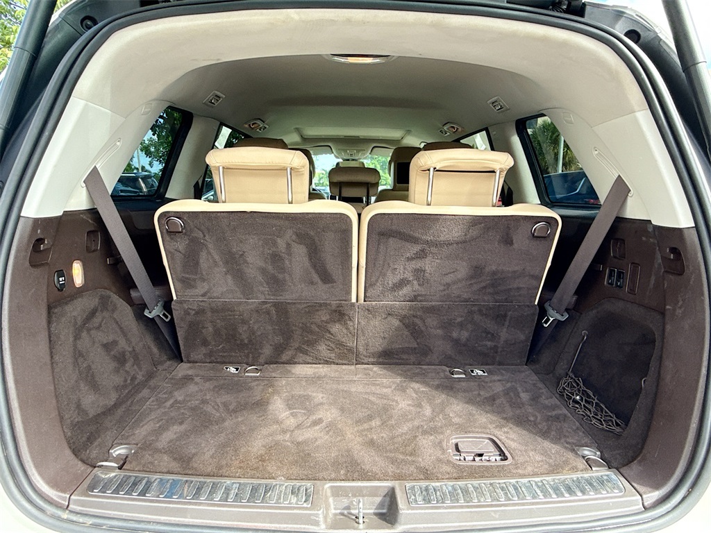 2017 Mercedes-Benz GLS 450 Image 10 of 33