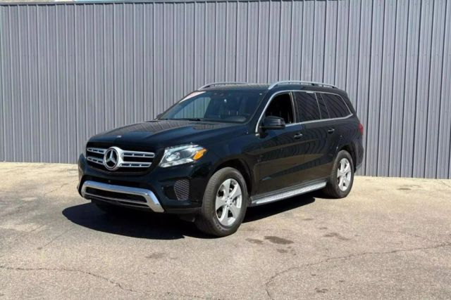 Vehicle image 1 of 29