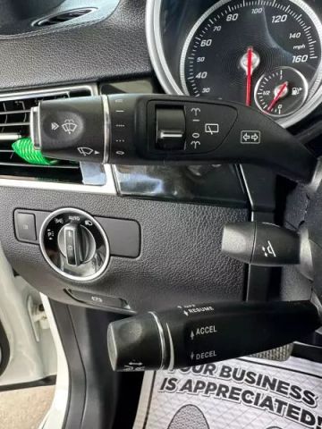 Vehicle image 40 of 50